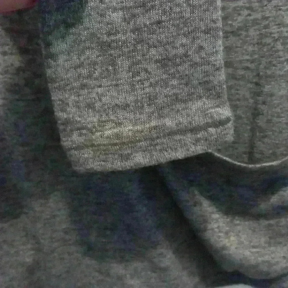 Threads for Thought size L reversible Gray criss cross recycled/ organic cotton - Picture 2 of 5